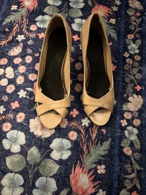 Women's Taupe Peep-Toe Heels